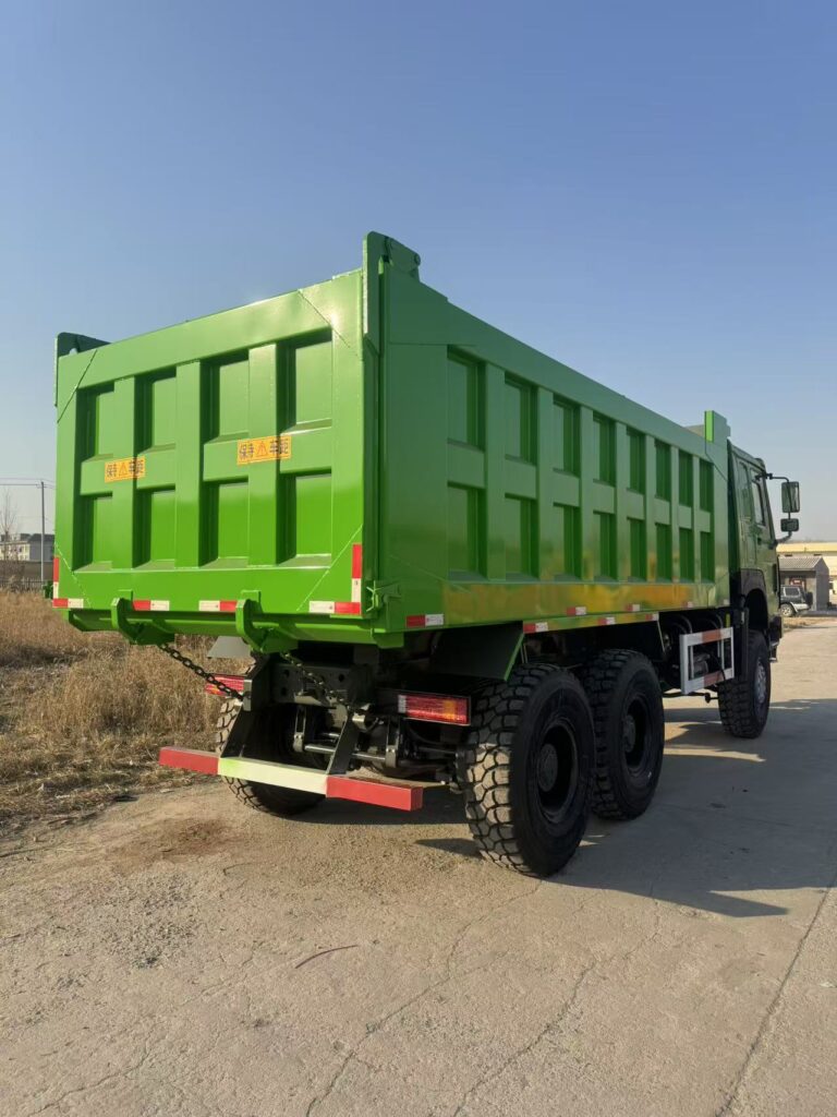 Reinforced cargo box of HOWO 6x6 dump truck supplied by HICA Vehicle for Oman client