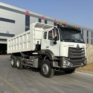 Sinotruk HOWO NX 6x4 371HP heavy-duty dump truck front right 45-degree view
