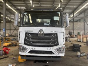 SINOTRUK HOWO NX 6x4 Tractor Unit Left Front View